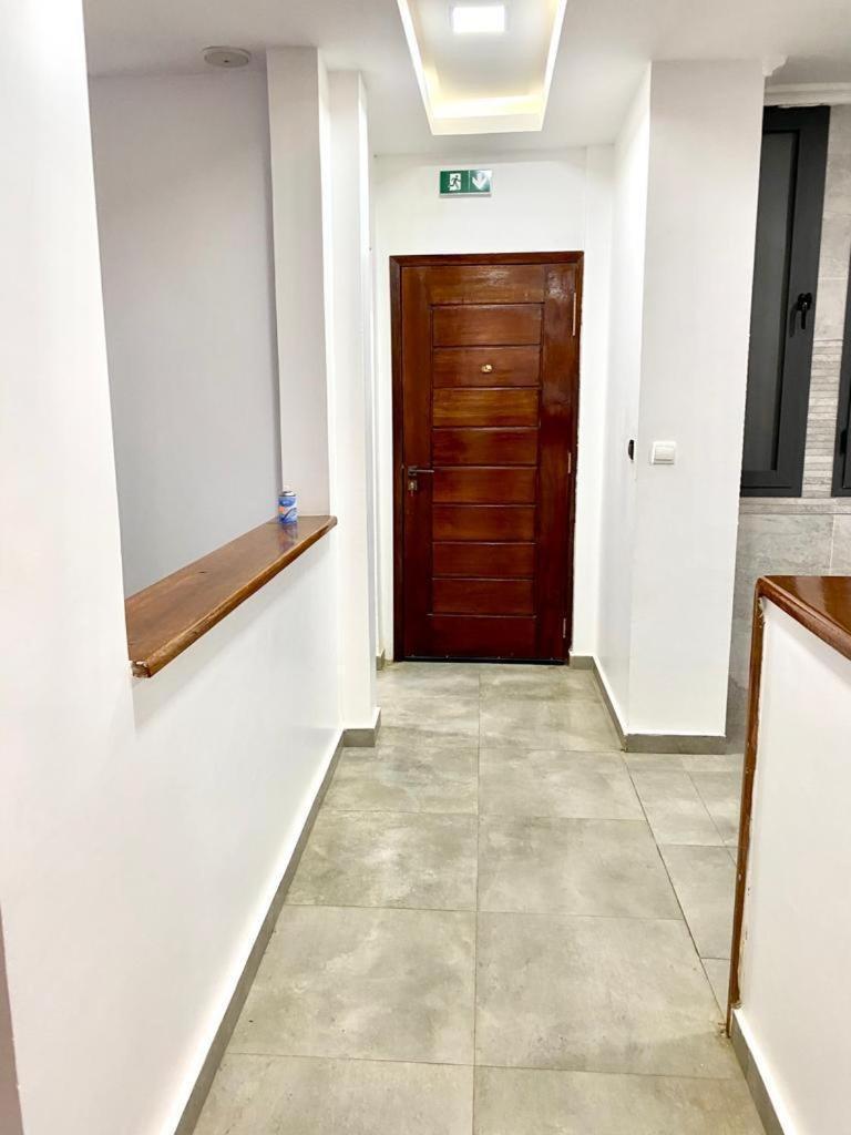 Luxury Suites Chester One Dakar Exterior photo